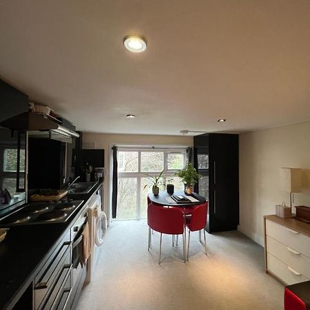 Comfy Apartment - Finchley Road Londra Exterior foto