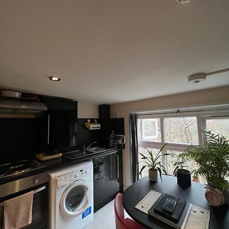 Comfy Apartment - Finchley Road Londra Exterior foto