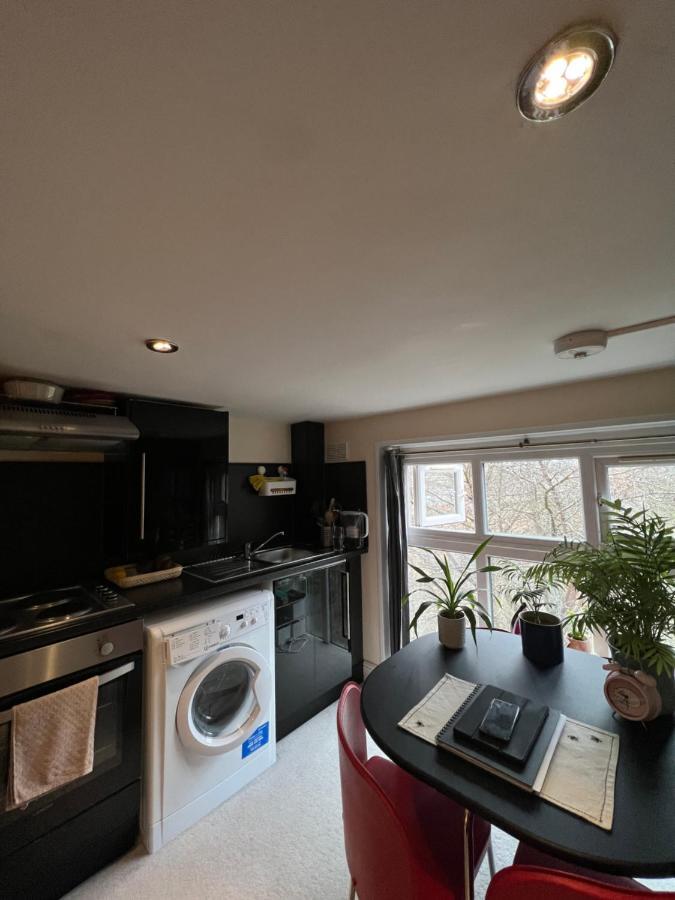 Comfy Apartment - Finchley Road Londra Exterior foto